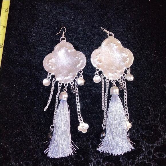 Iris Apfel & Bajalia Gray & Silver Embellished Tasseled HUGE Statement Earrings - Picture 7 of 11